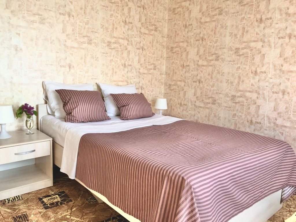 Двухместный номер с 1 кроватью эконом №13