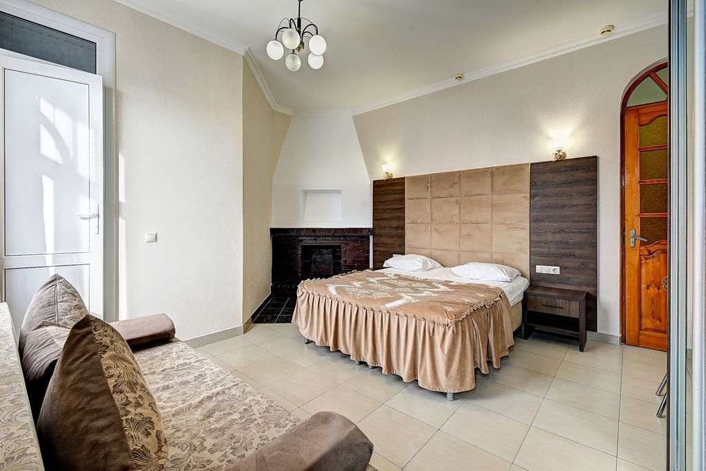 Двухместный номер с 1 кроватью или 2 отдельными кроватями улучшенный