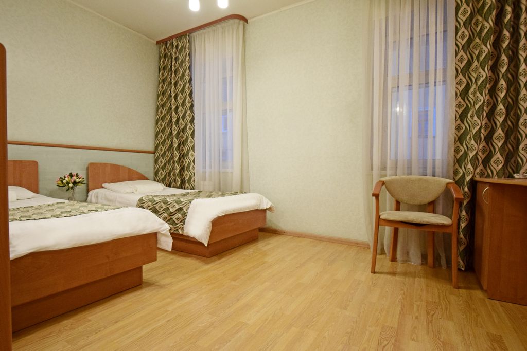 Двухместный номер с 2 отдельными кроватями стандарт