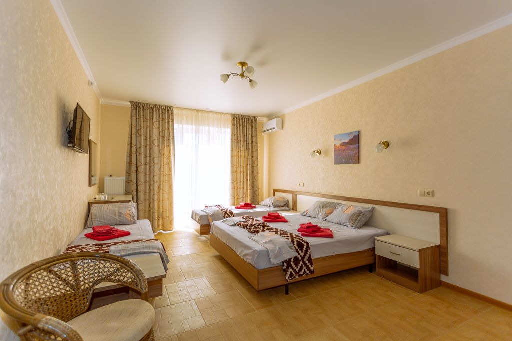 Четырёхместный номер стандарт