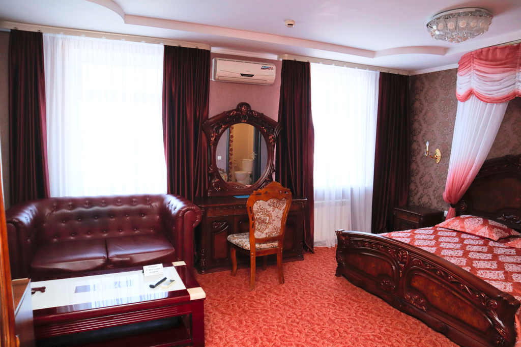 Двухместный номер с 1 кроватью люкс плюс