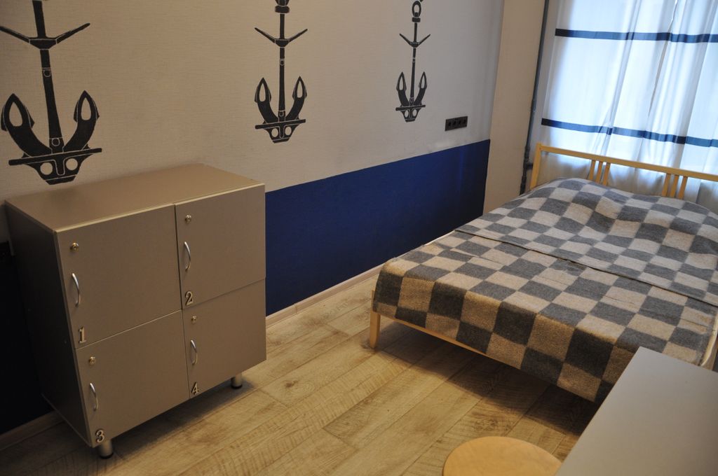 Двухместный номер с 1 кроватью эконом класса