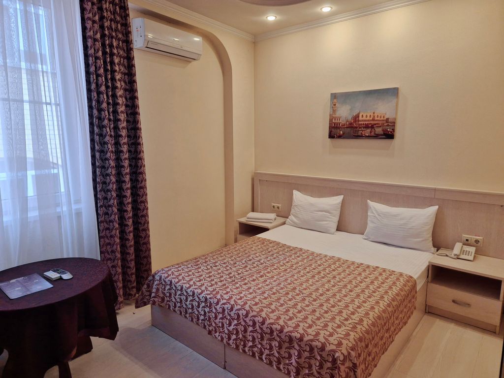 Двухместный номер с 1 кроватью стандарт