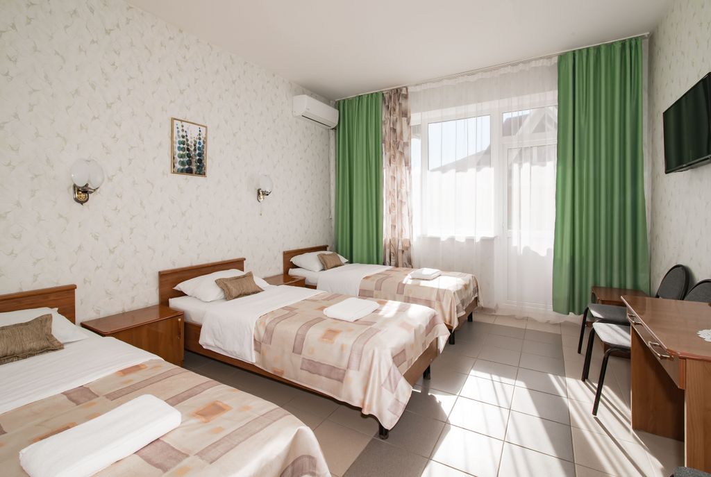 Трёхместный номер стандарт