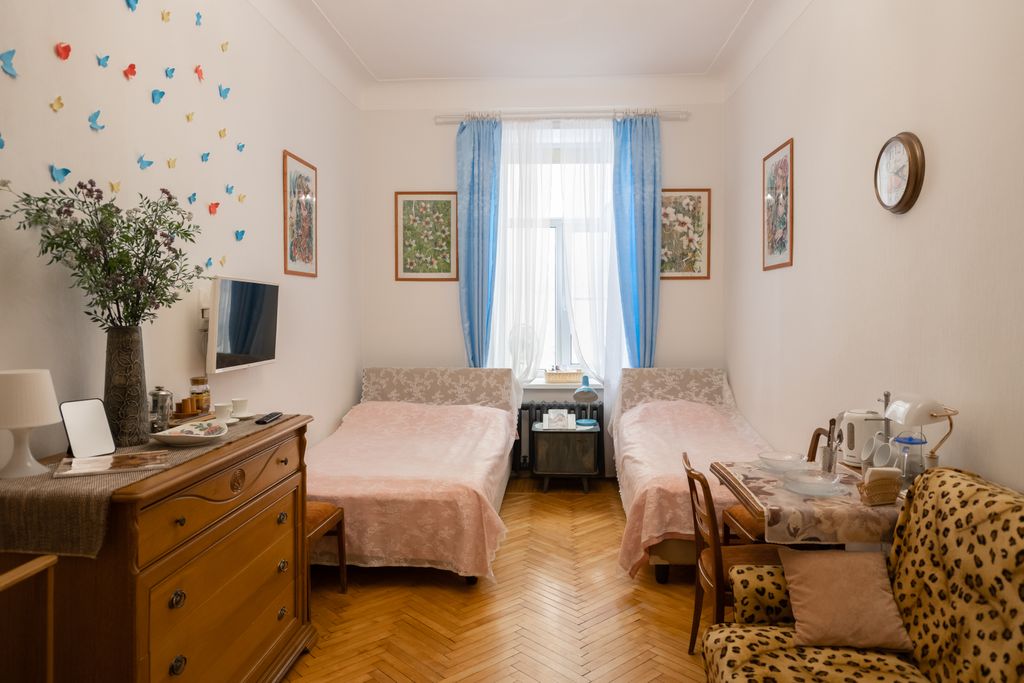 Двухместный номер с 2 отдельными кроватями стандарт