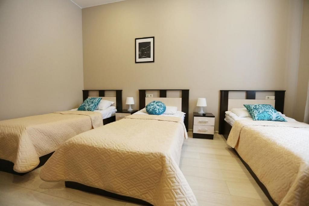 Трёхместный номер с 1сп кроватями