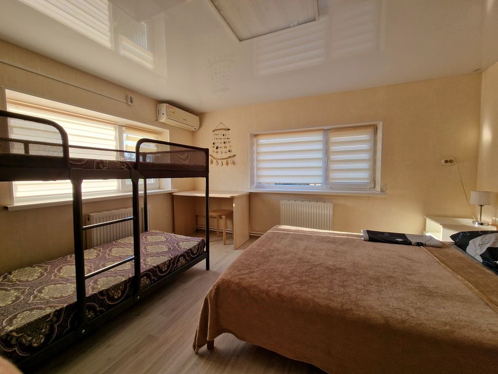 Четырёхместный номер (+1)