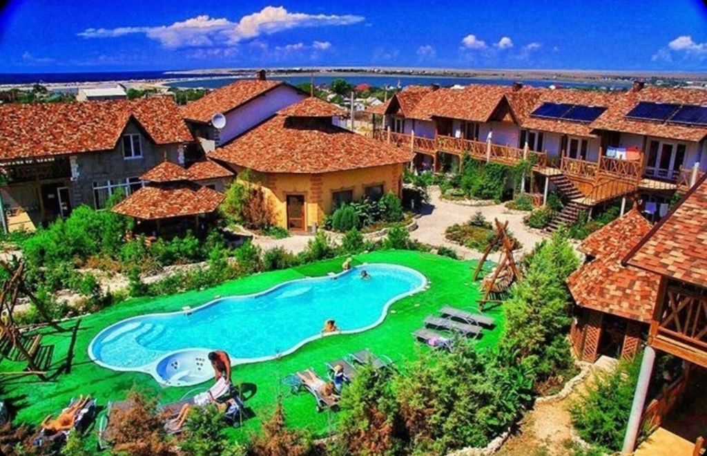 Четырёхместный номер люкс