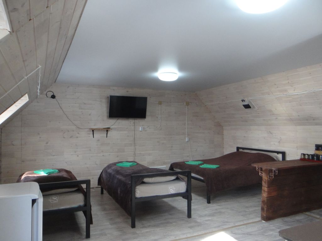 Четырёхместный номер благоустроенный