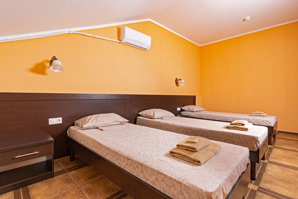 Семейный номер двухкомнатный без балкона