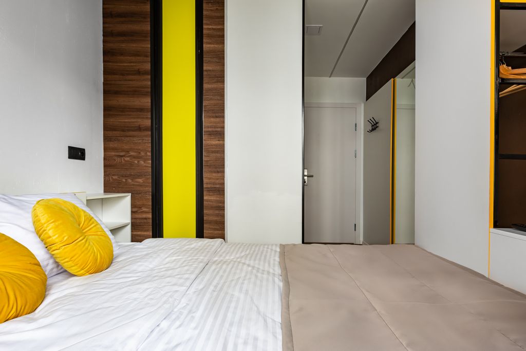 Двухместный номер с 1 кроватью стандарт с двуспальной кроватью