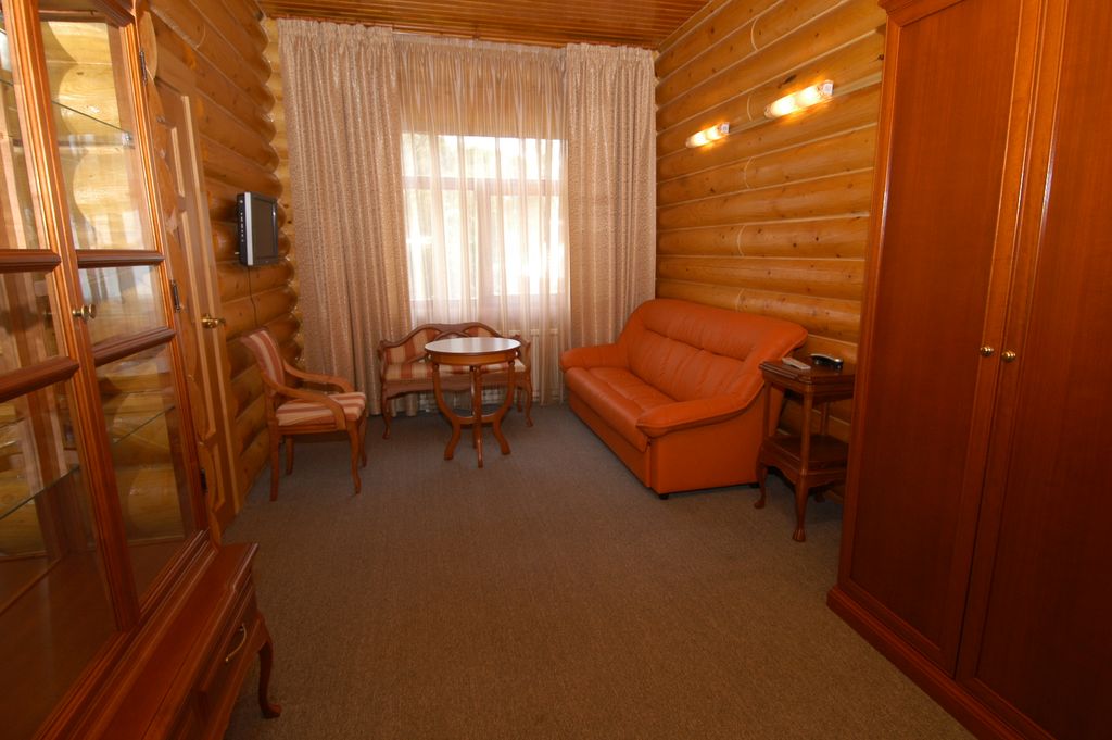 Семейный номер люкс с видом на город