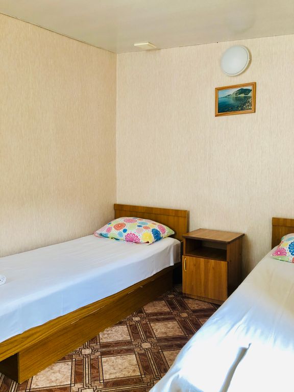 Двухместный номер с 2 отдельными кроватями эконом