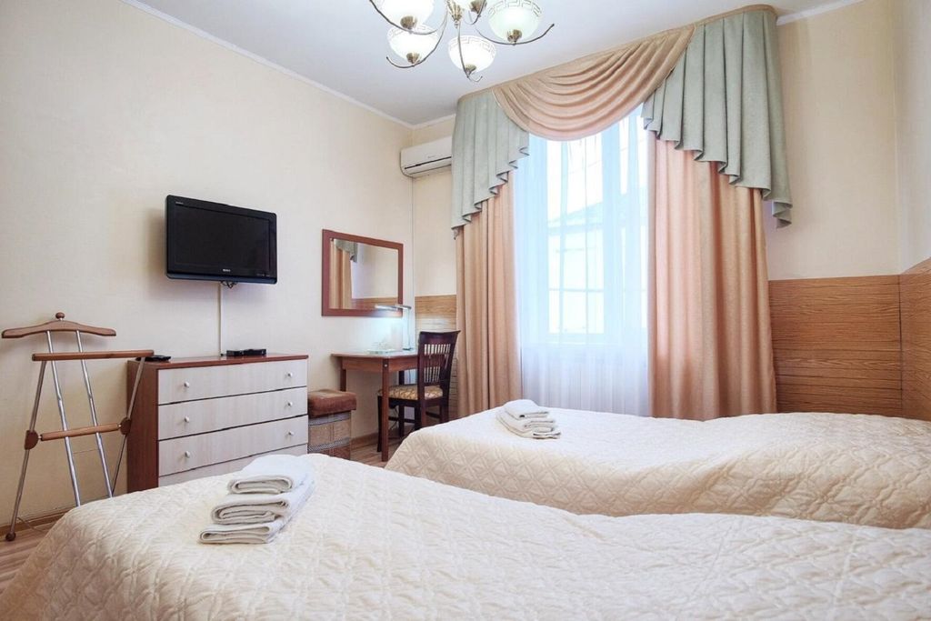 Двухместный номер с 2 отдельными кроватями стандарт