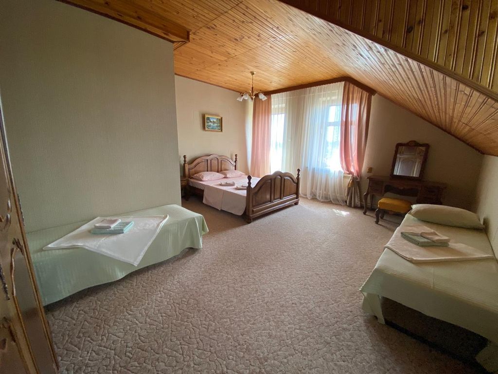 Четырёхместный номер стандарт