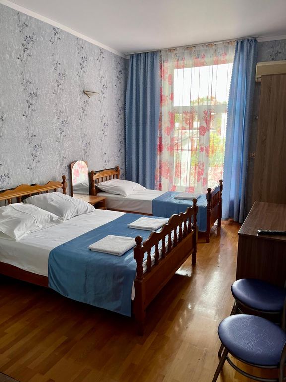 Трёхместный номер Стандартный номер на втором этаже