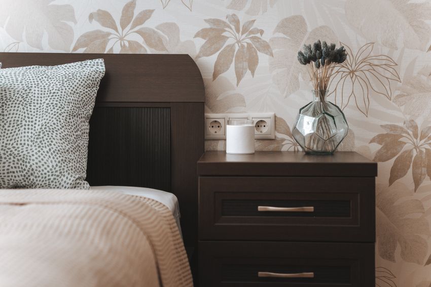 Прикроватная тумба для ваших вещей