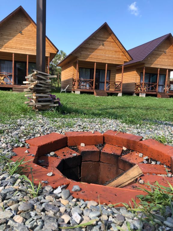 Четырёхместный номер стандарт с видом на горы