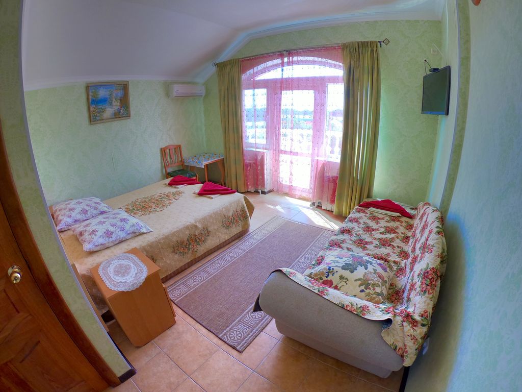 Трёхместный номер стандарт