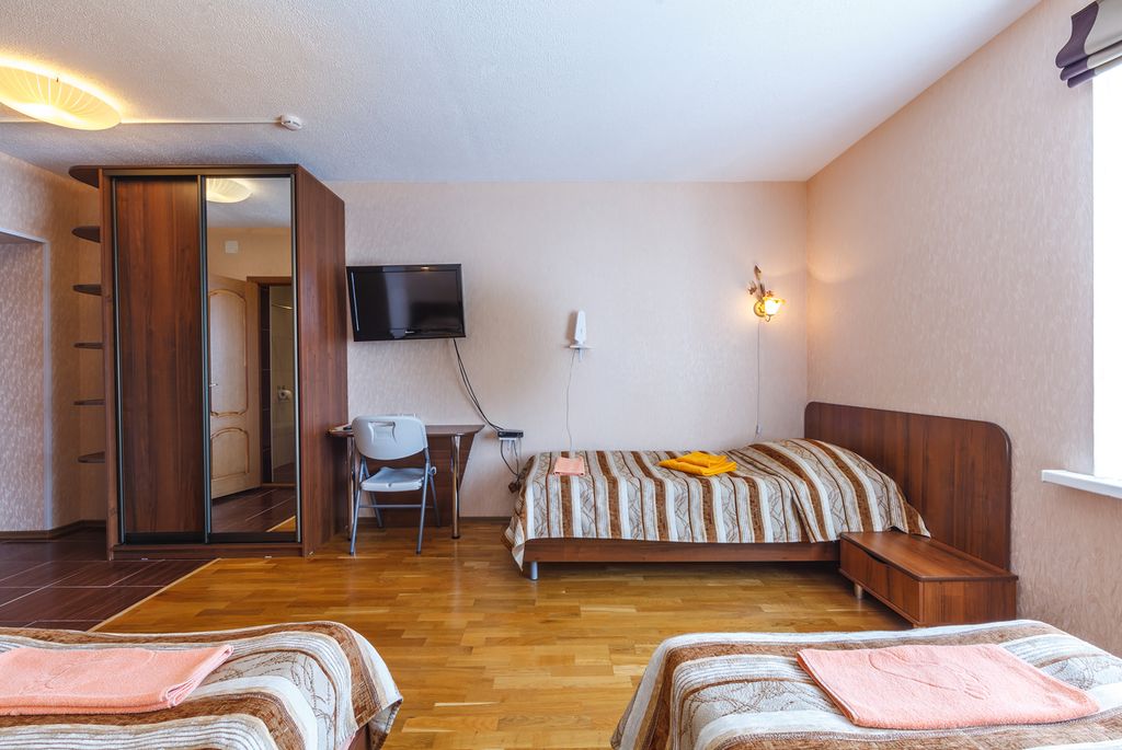 Трёхместный номер стандарт