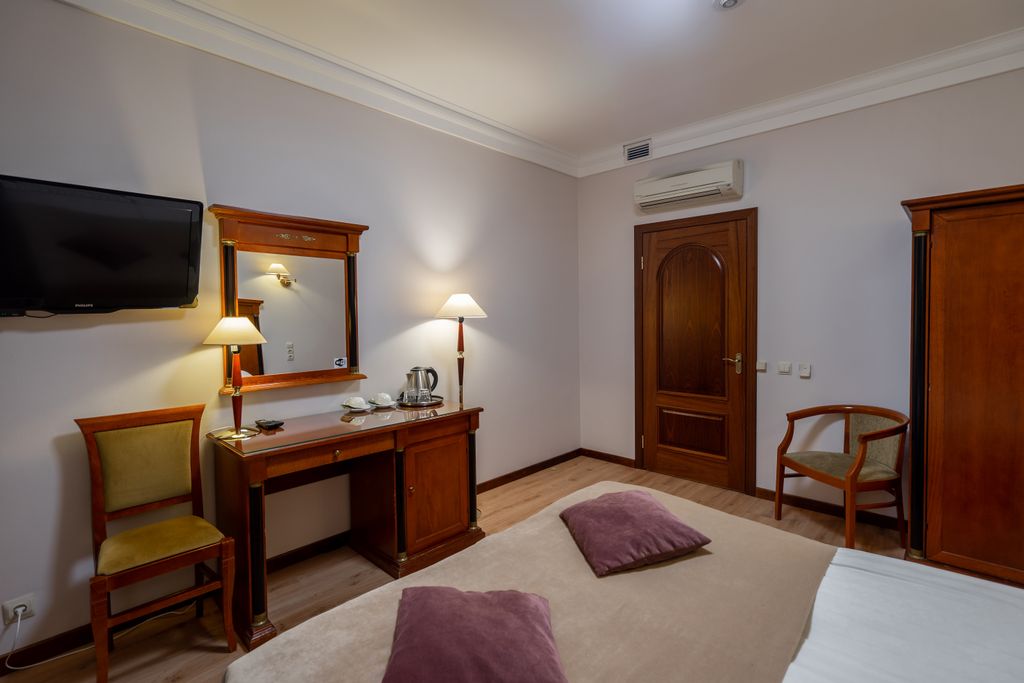 Двухместный номер с 1 кроватью улучшенный