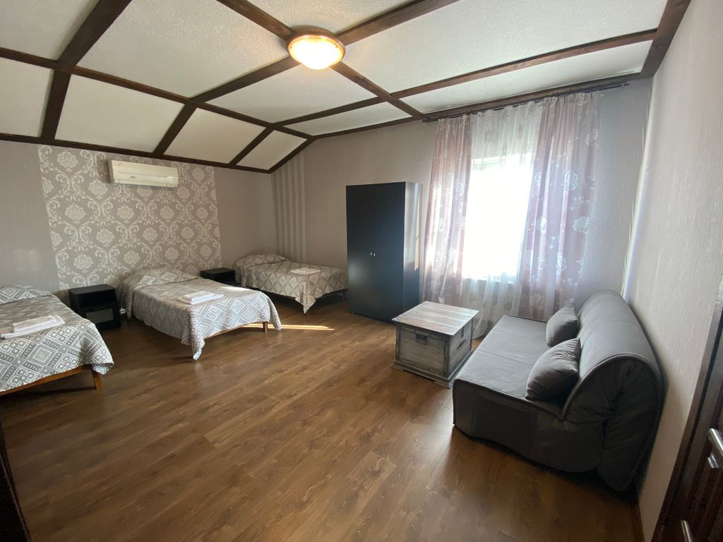 Четырёхместный номер стандарт