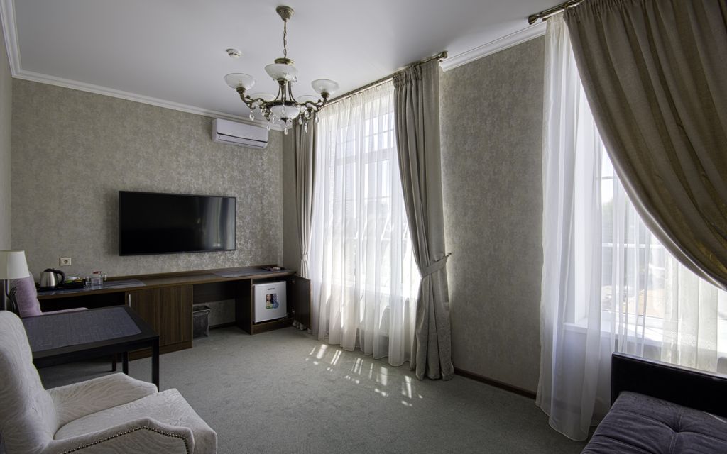 Четырёхместный номер люкс