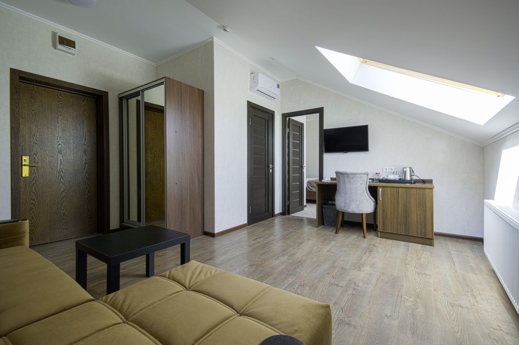 Четырёхместный номер люкс с 2 спальнями