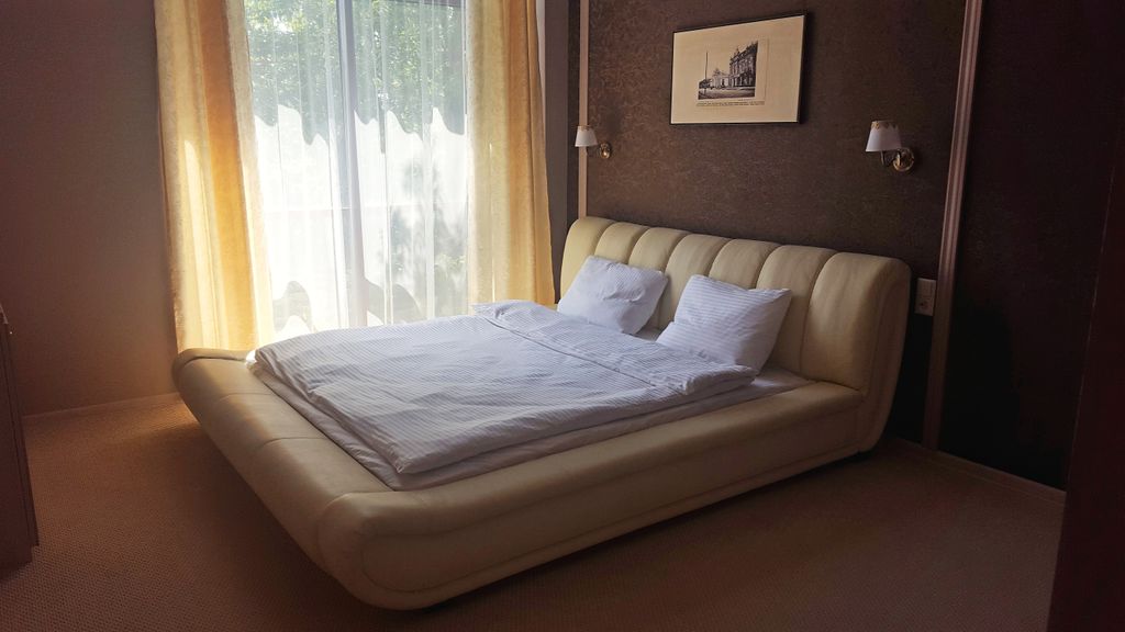 Двухместный номер с 1 кроватью Полулюкс