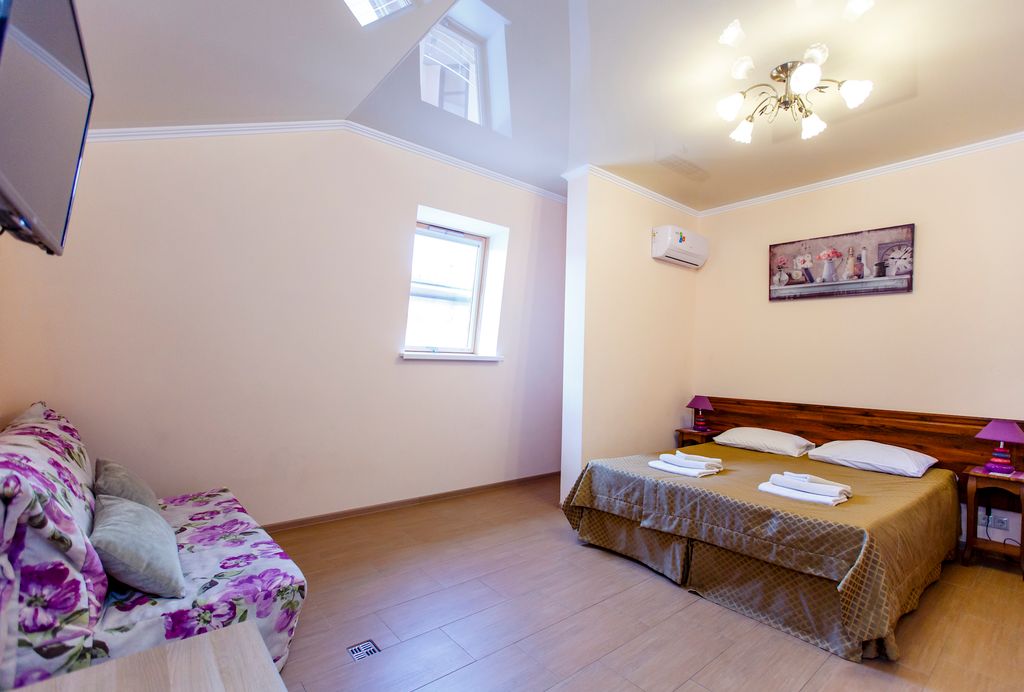 Четырёхместный полулюкс без балкона