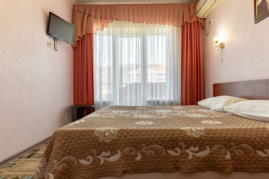 Двухместный номер с 1 кроватью стандарт