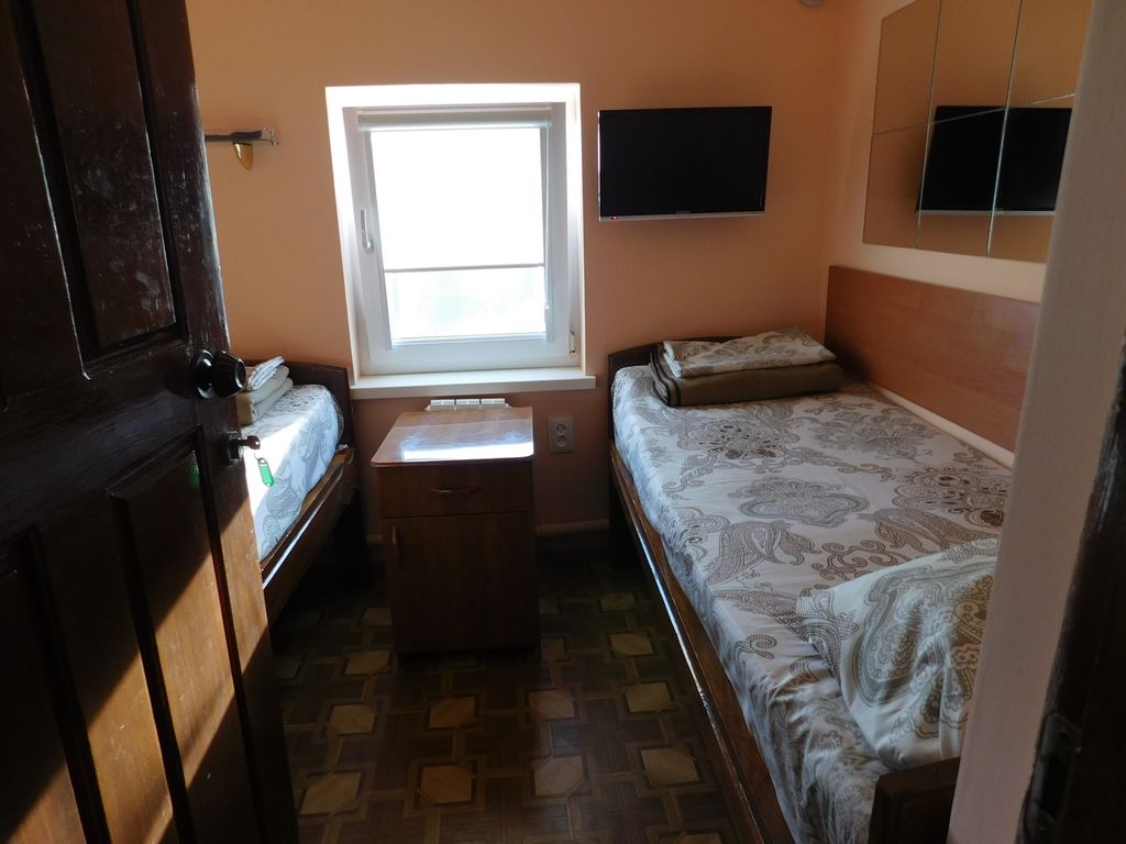 Двухместный номер с 2 отдельными кроватями эконом