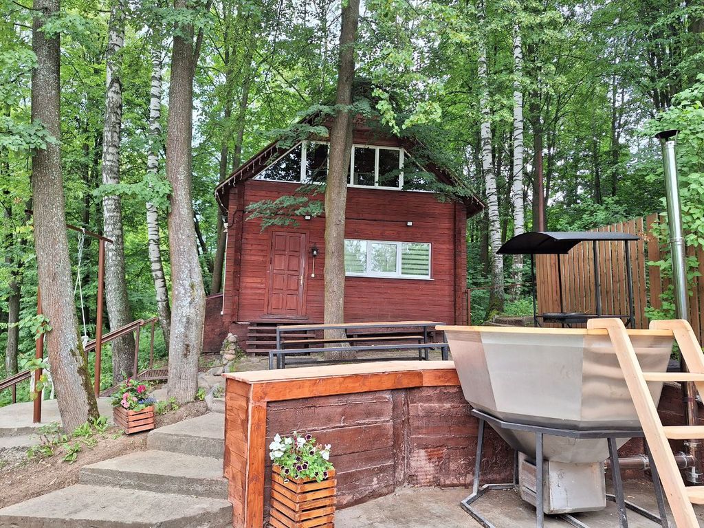 Дом Коттедж Русская баня с сибирским чаном