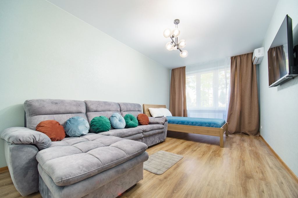 Апартаменты парк и Стадион | 2х комн | 1 этаж