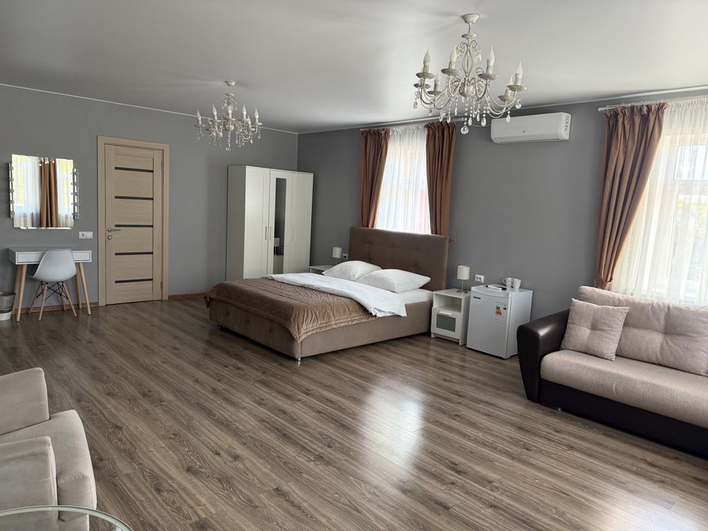 Четырёхместный номер люкс