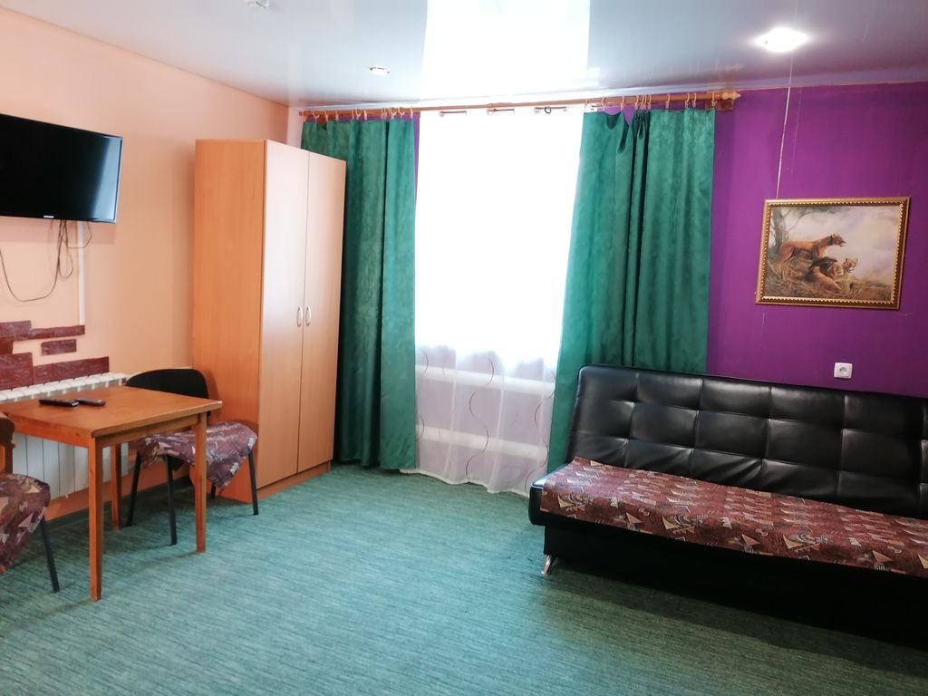 Четырёхместный номер двухэтажный обновленный до 4 человек