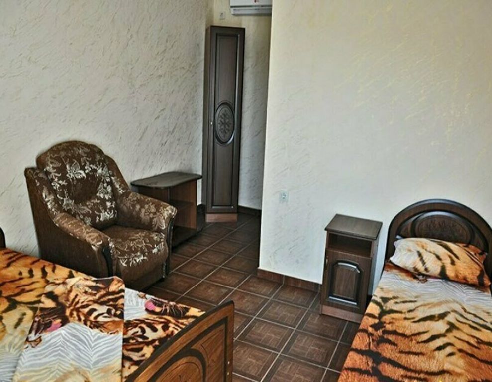 Четырёхместный номер Люкс