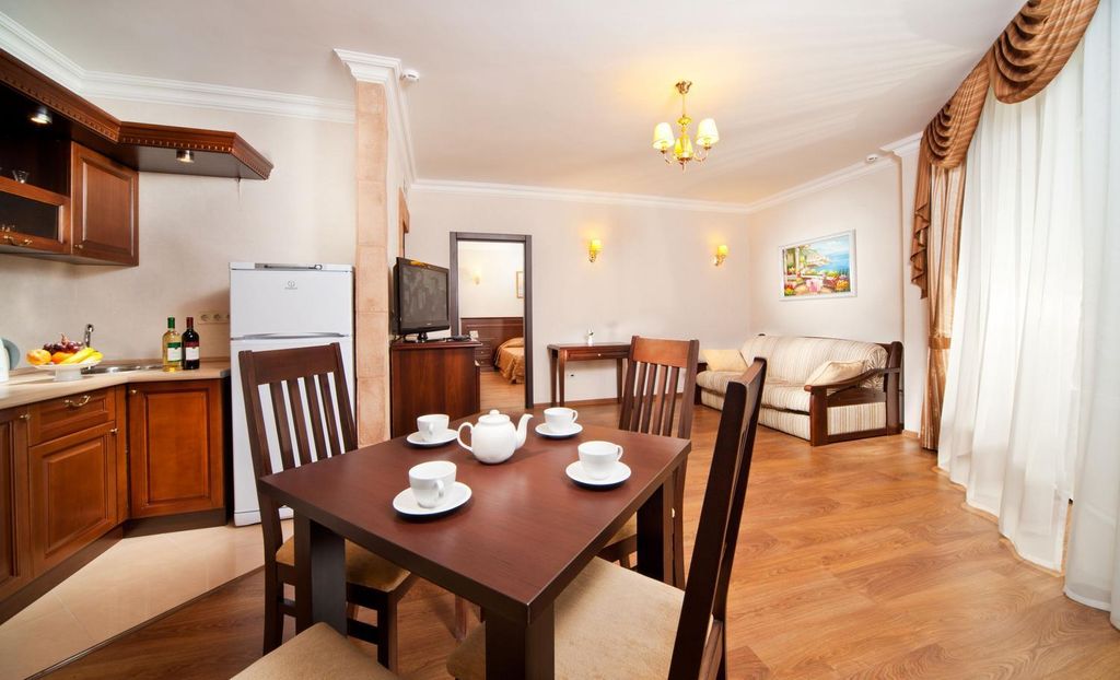 Апартаменты люкс с видом на город