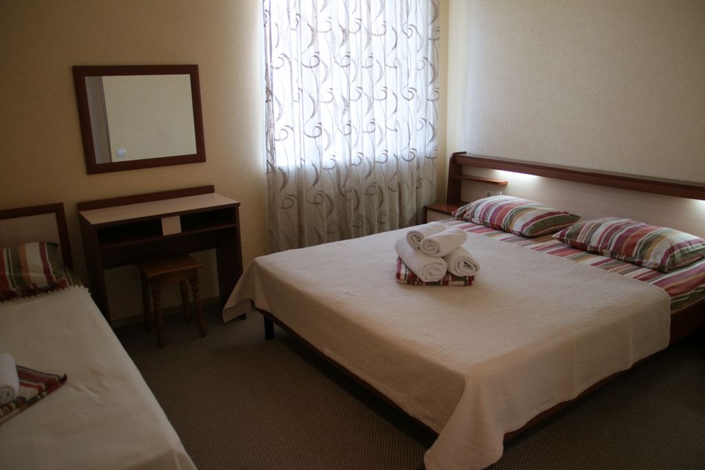 12 Улучшенный мансардный с кухней