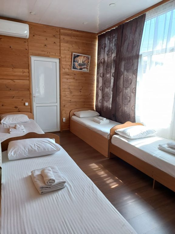 Четырёхместный номер стандарт