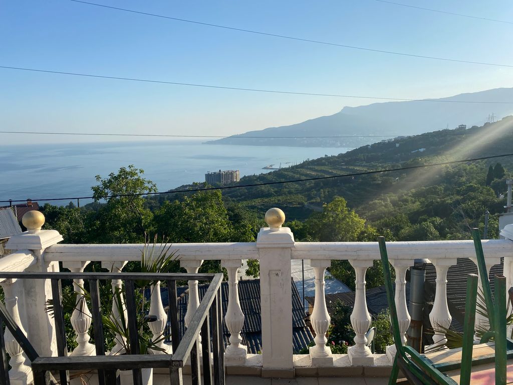 Трёхместный номер улучшенный