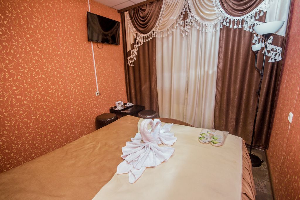 Двухместный номер с 1 кроватью с джакузи 2