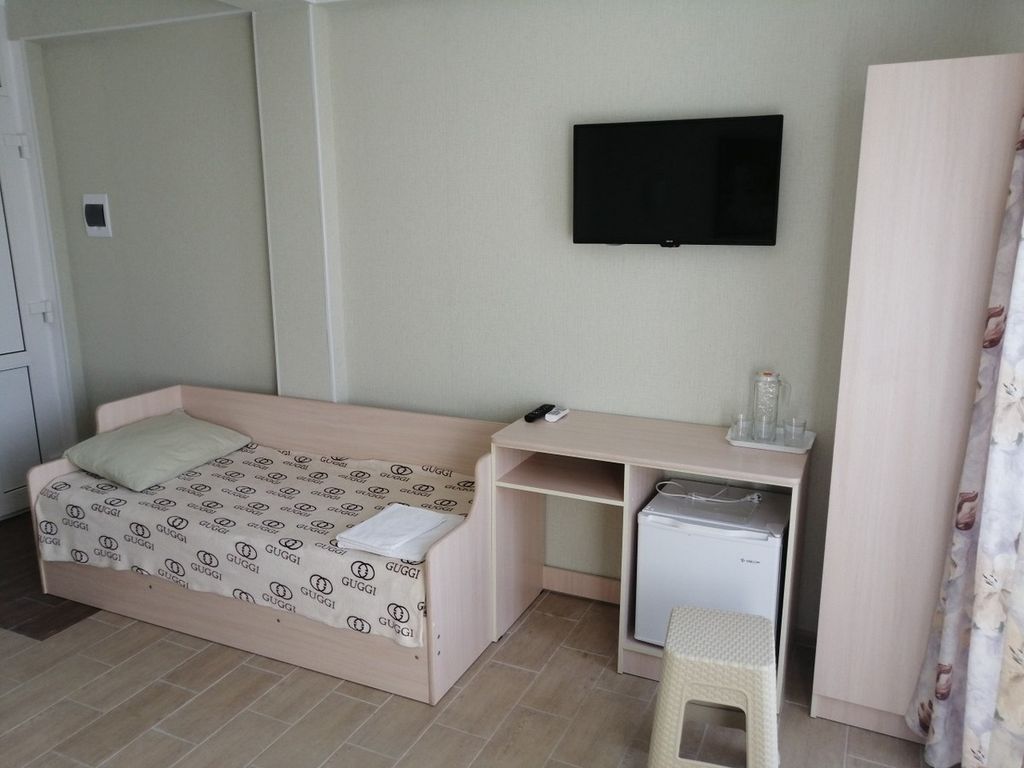 Трёхместный номер полулюкс