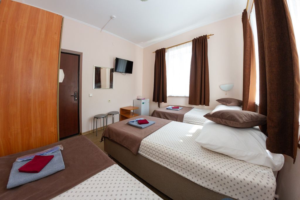 Трёхместный номер эконом