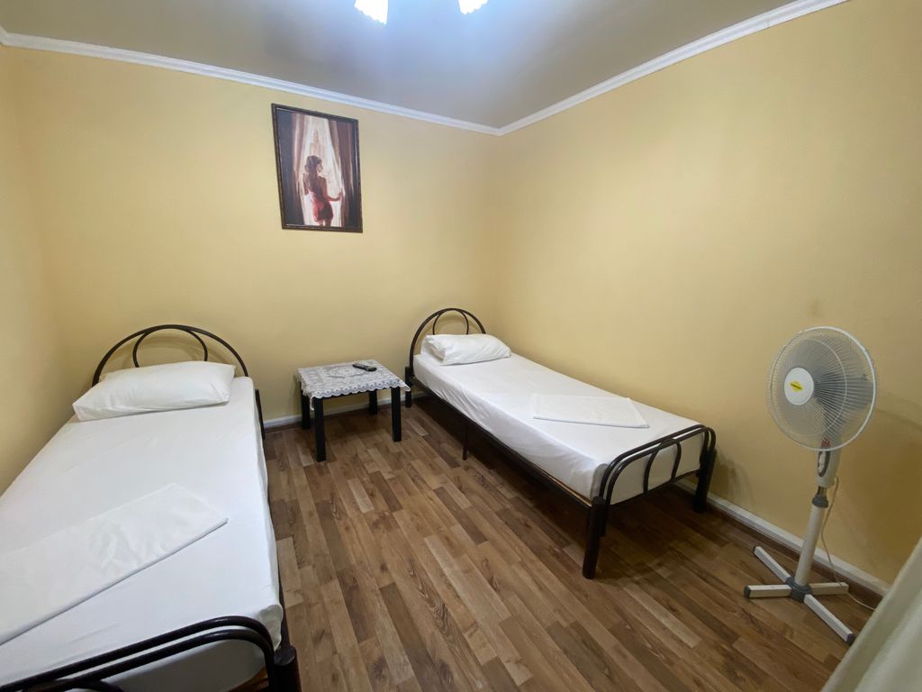 Двухместный номер с 2 отдельными кроватями эконом