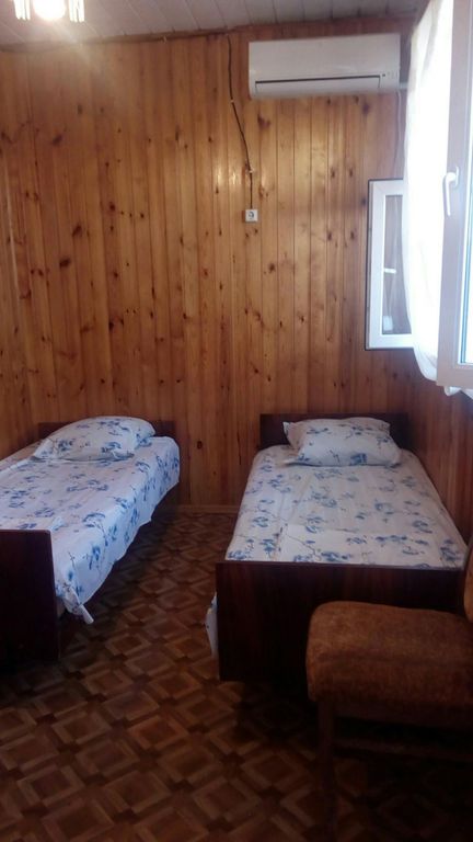 Многоместный смешанный номер с балконом