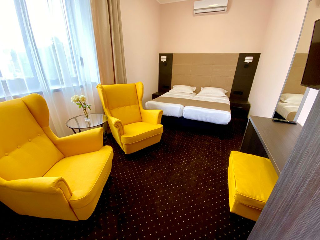 Двухместный номер с 2 отдельными кроватями стандарт