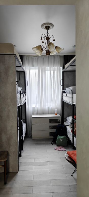 Многоместный женский номер эконом (душ/туалет общий)