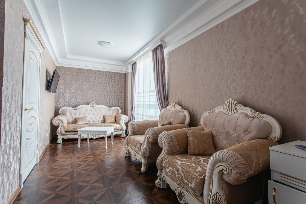 Четырёхместный номер люкс