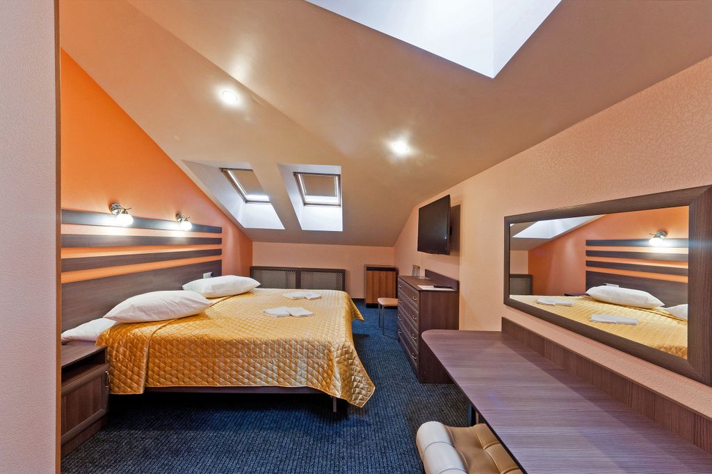 Двухместный номер с 1 кроватью полулюкс 8